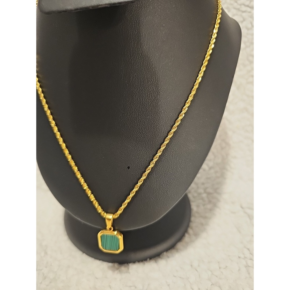 Gold Plated Green Malachite Pendant Necklace with 20 Inch 2mm Gold‎ Rope Chain - Picture 4 of 8